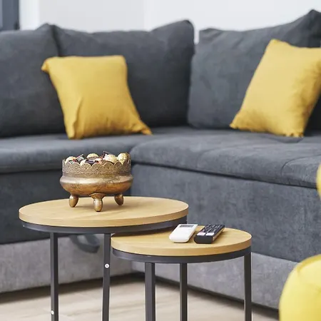 Βίλα With Rooftop Pool Quercus Βόντιτσε