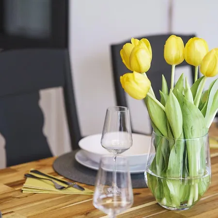 With Rooftop Pool Quercus