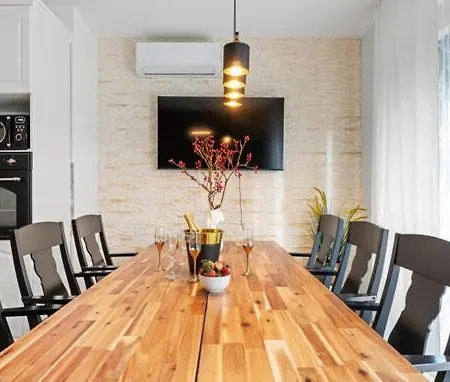 Villa With Rooftop Pool Quercus Vodice