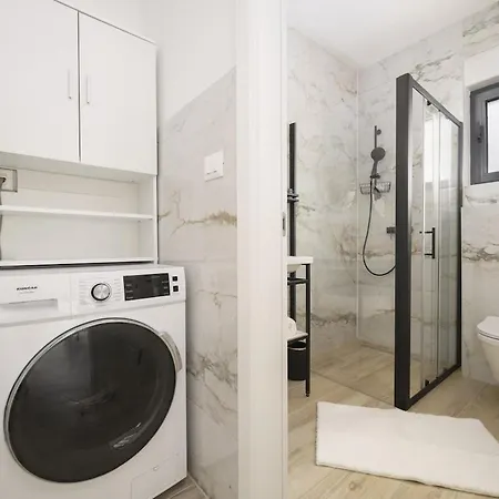 Villa With Rooftop Pool Quercus Vodice