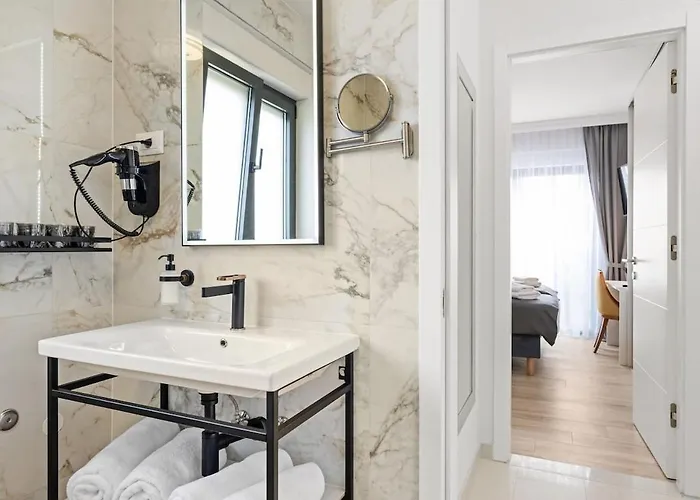 Villa With Rooftop Pool Quercus