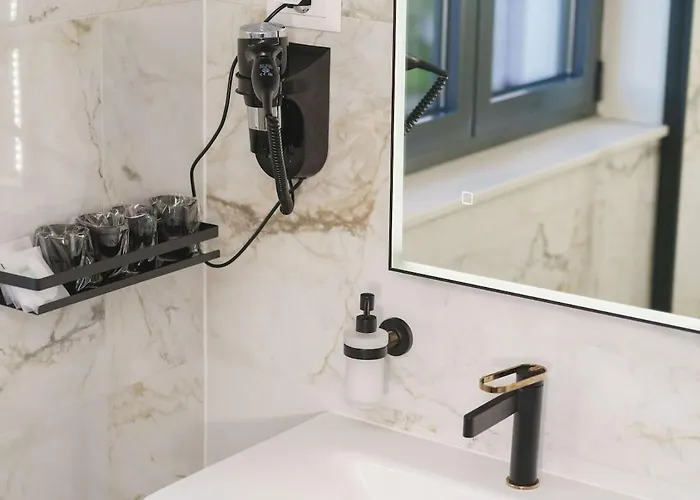 Villa With Rooftop Pool Quercus *