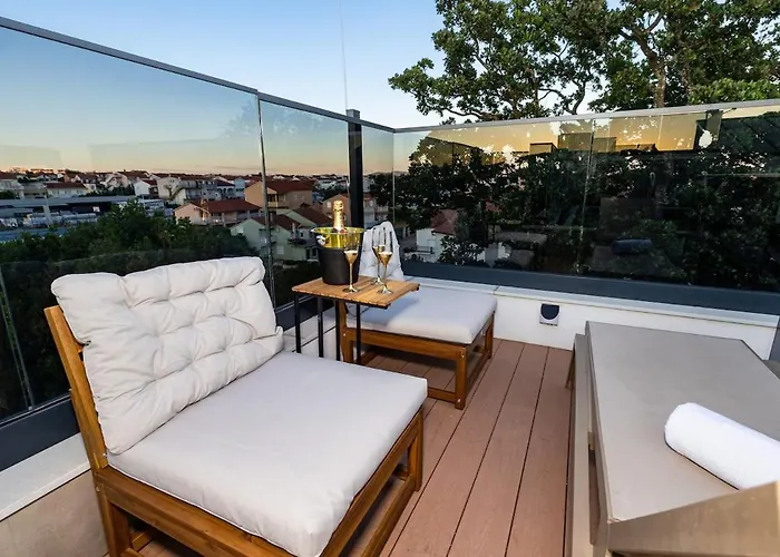 With Rooftop Pool Quercus Villa Vodice